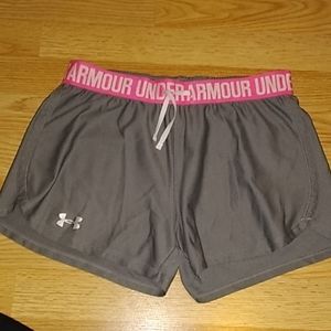 Grey Under Armour shorts